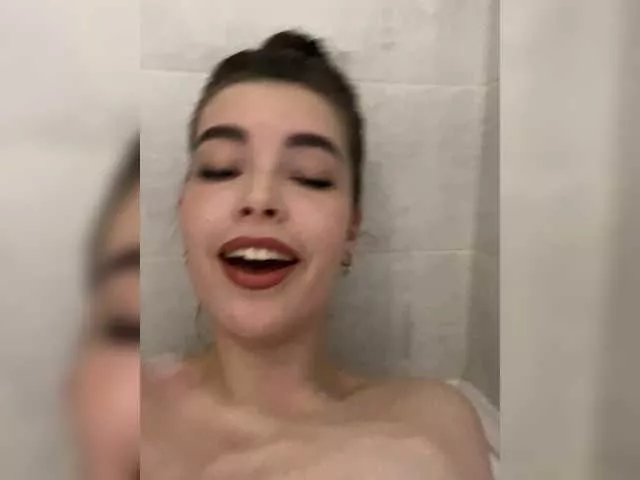 Cling to live show with LadyEmily from BongaCams 