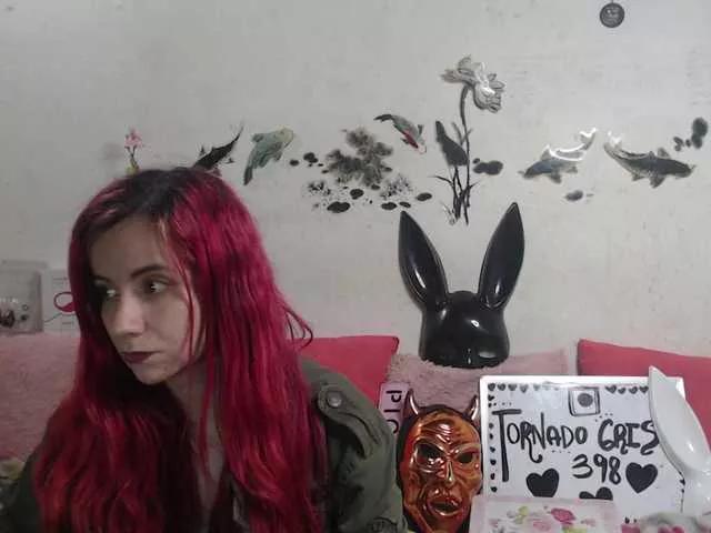 Cling to live show with pinkybunny333 from BongaCams 