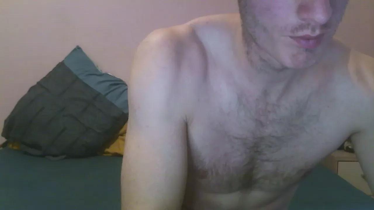 Cling to live show with chevalier_mmm from Cam4 