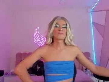 Cling to live show with _scarletmoore from Chaturbate 