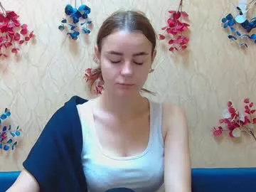 Cling to live show with afinasisi from Chaturbate 