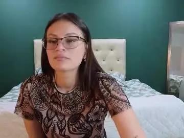 Cling to live show with avis_sexydance from Chaturbate 