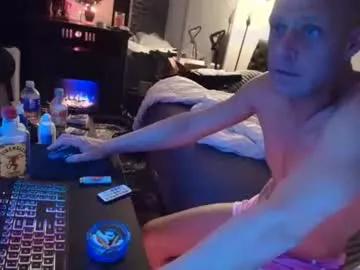 Cling to live show with justwannalookgood4ya from Chaturbate 