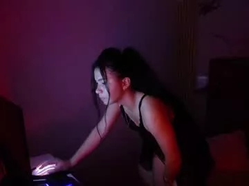 Cling to live show with kandy_caramelo_ch from Chaturbate 