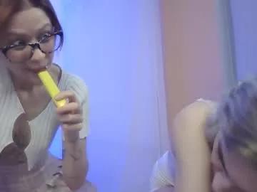 Cling to live show with mia_cheers from Chaturbate 