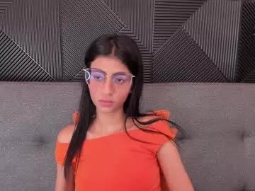 Cling to live show with nicole_demon from Chaturbate 