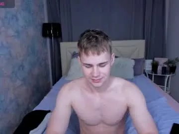 Cling to live show with sevans14 from Chaturbate 