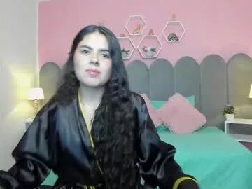 Cling to live show with valemontoya from Chaturbate 