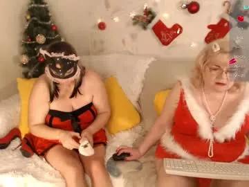 Cling to live show with your_linia from Chaturbate 