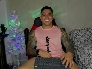 Cling to live show with andy_damon from Flirt4Free 