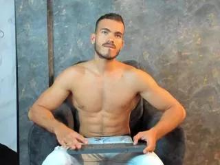 Cling to live show with maximo_vani from Flirt4Free 