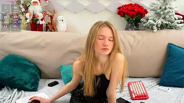 Cling to live show with Alexandra_Demore from StripChat 