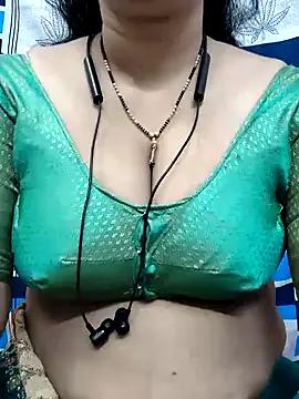 Cling to live show with bhuvana555 from StripChat 