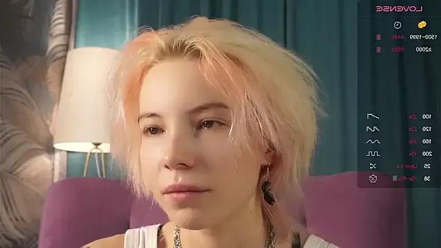 Cling to live show with OraBurchard from StripChat 